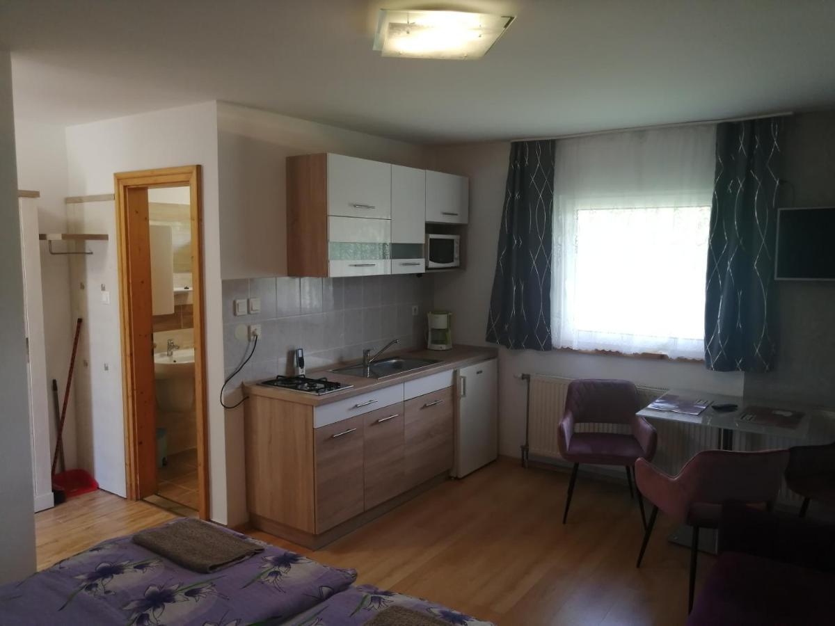 Tuende Apartman Bük Exteriér fotografie