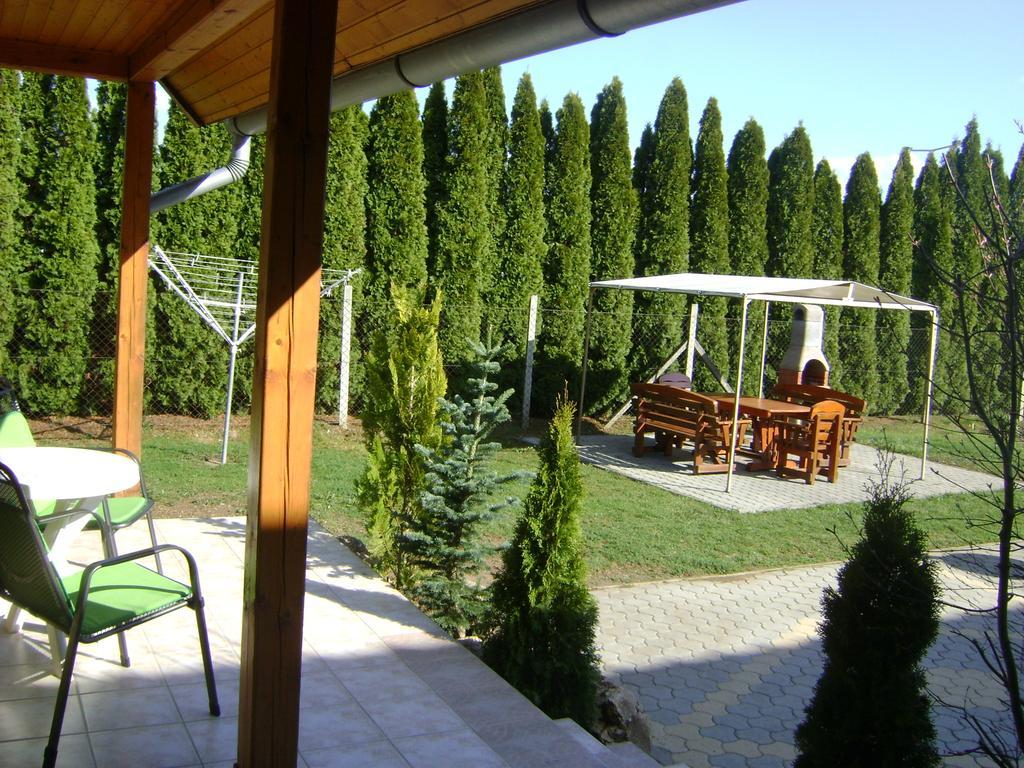 Tuende Apartman Bük Exteriér fotografie